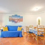 T2 Casa - Pool & Sun Terrace
