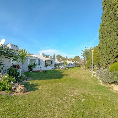 Apartment T2 Casa - Pool & Sun Terrace Albufeira