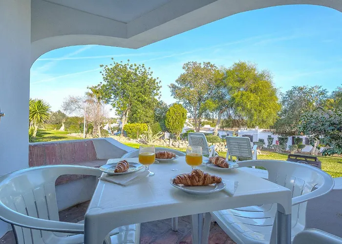 Apartment T2 Casa - Pool & Sun Terrace Albufeira